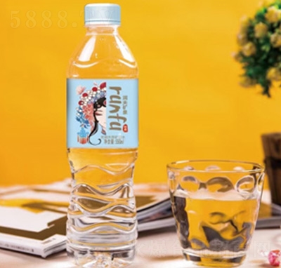 潤夫礦泉飲用天然礦泉水550ml